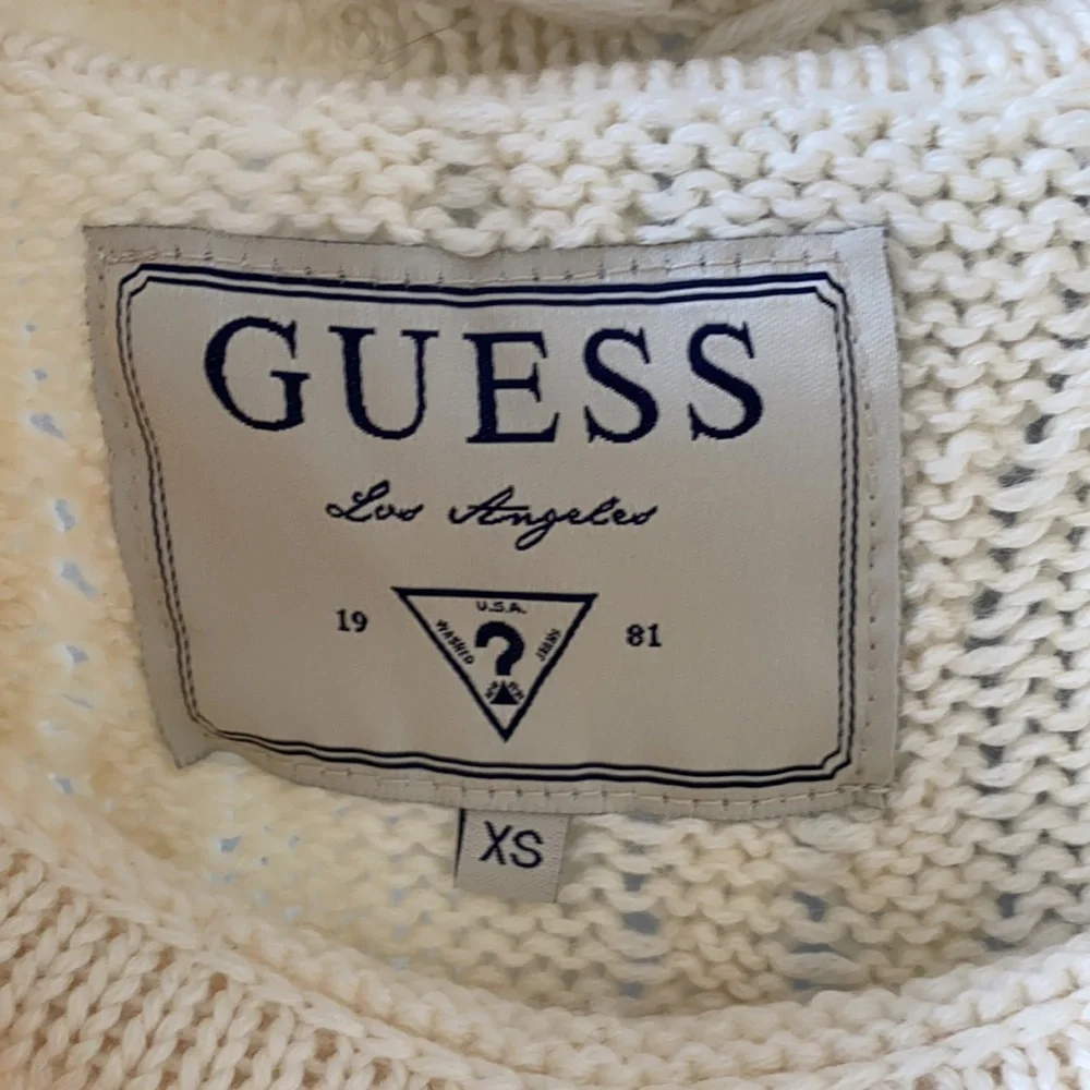Guess LA Sweater Dress with Belt - Picture 5 of 6